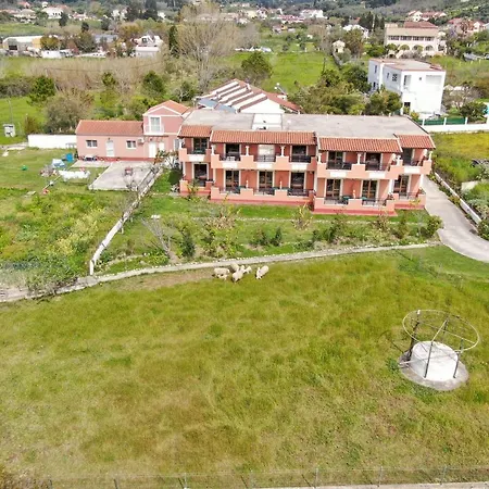 Giannis 6 Ариллас